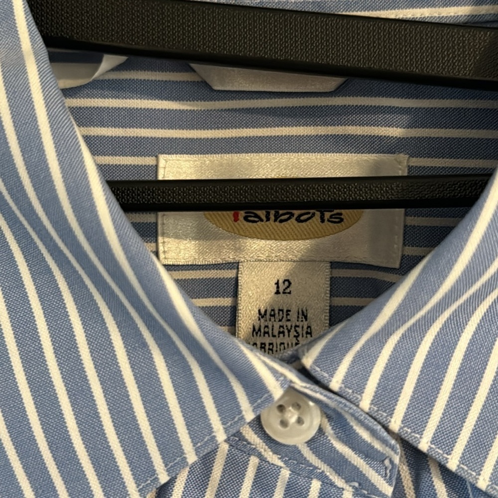 Work!  Great Talbots Button Down Blouse - EUC Sz 12 - Picture 4 of 4